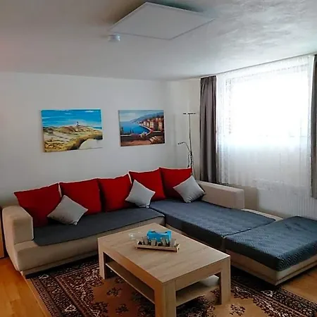 Albi Haus Apartment *